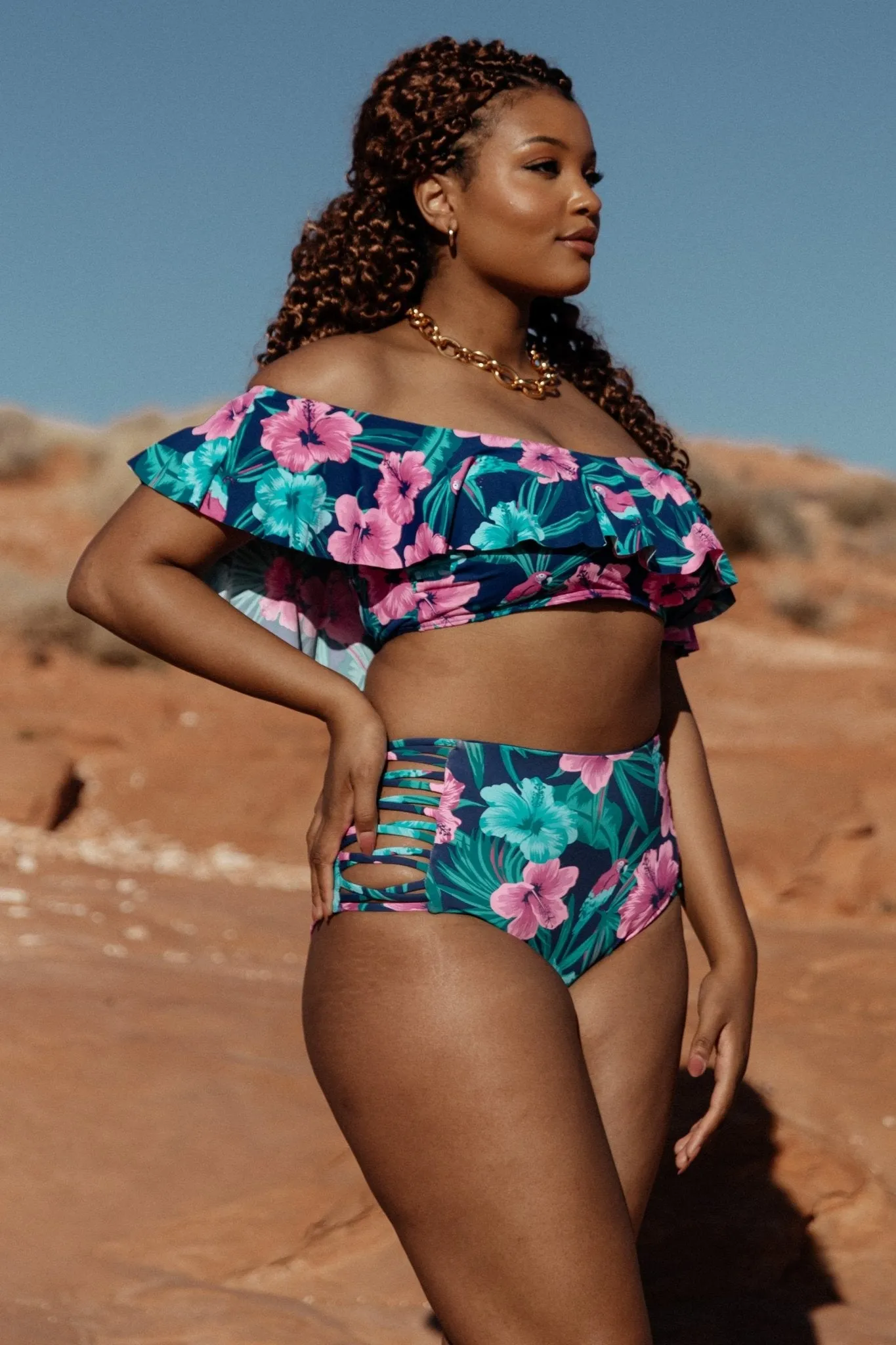 Keke Off Shoulder Bikini Top | Navy Tropical Floral