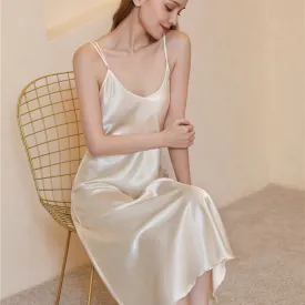 Wholesale Mid-length Slim Sexy Large V-neck Suspender Silk Nightgown
